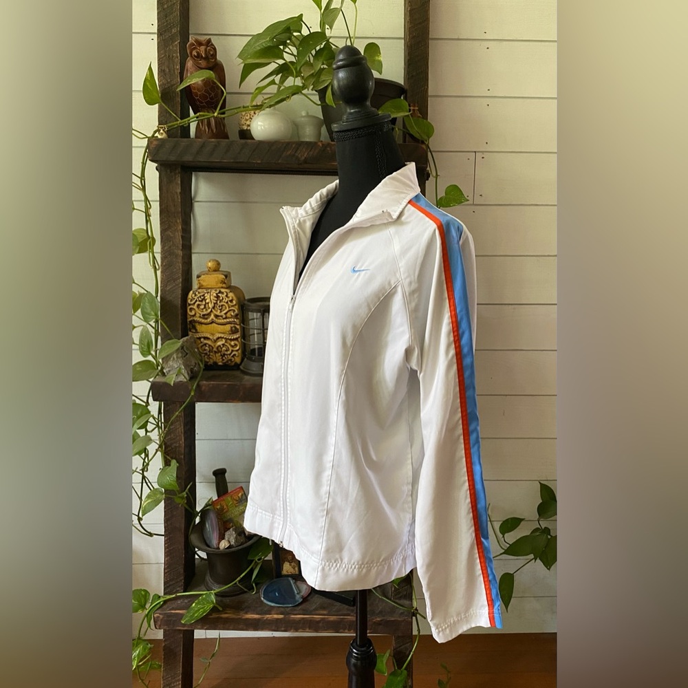 Nike: White Lightweight Bomber Jacket with Retro Blue and Orange Stripe Design - Picture 6 of 17